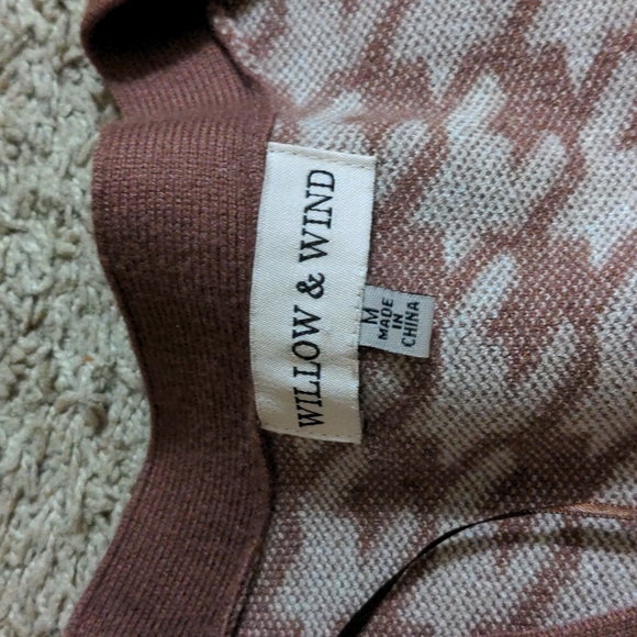 houndstooth brown and cream button up cardigan - Picture 2 of 3